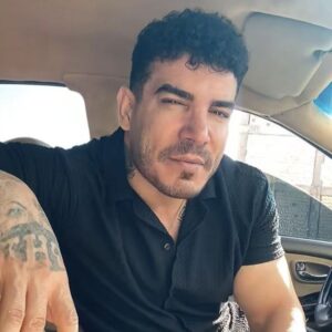 دانلود آهنگ فرهاد فرهادی پا بده دانلود آهنگ فرهاد فرهادی پا بده